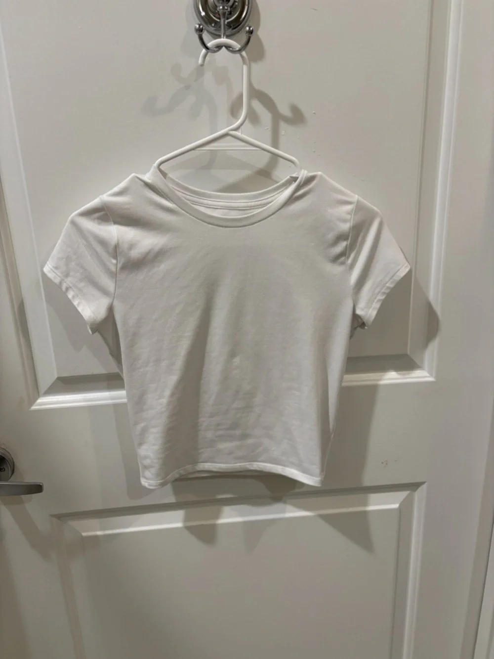Hollister White Soft Strech Seamless Fabric Crew Baby Tee - Picture 3 of 5